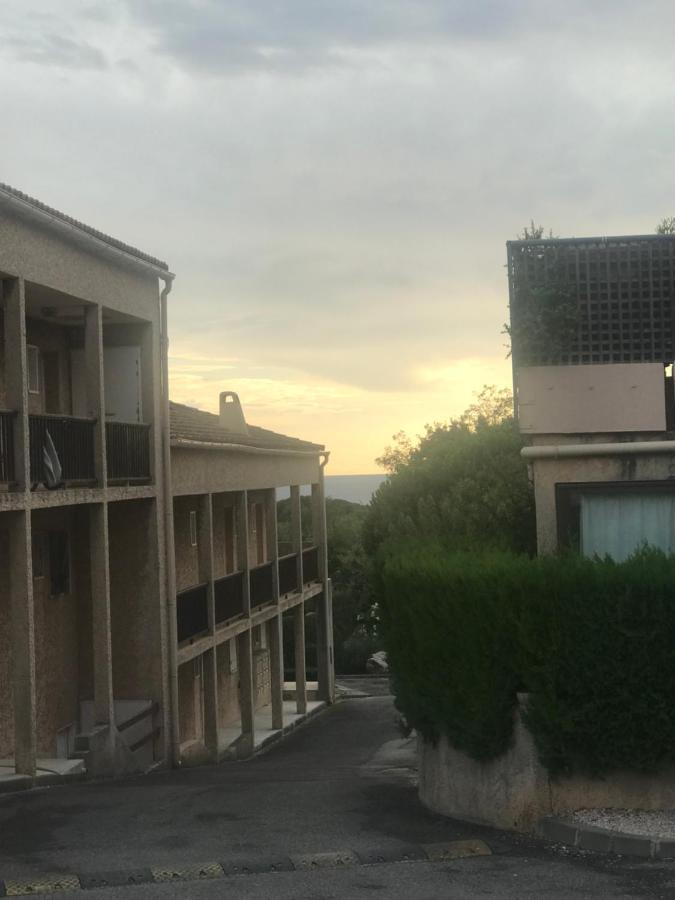 Studio 2 Adultes 2 Enfants Sanary Sur Mer A 800M De La Mer Exteriér fotografie