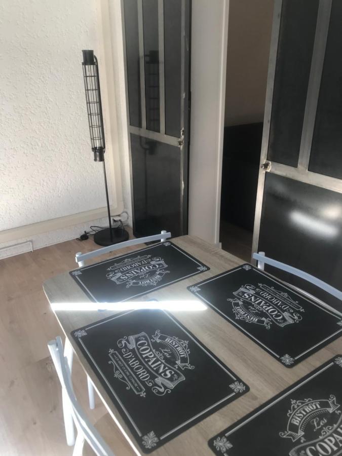 Studio 2 Adultes 2 Enfants Sanary Sur Mer A 800M De La Mer Exteriér fotografie